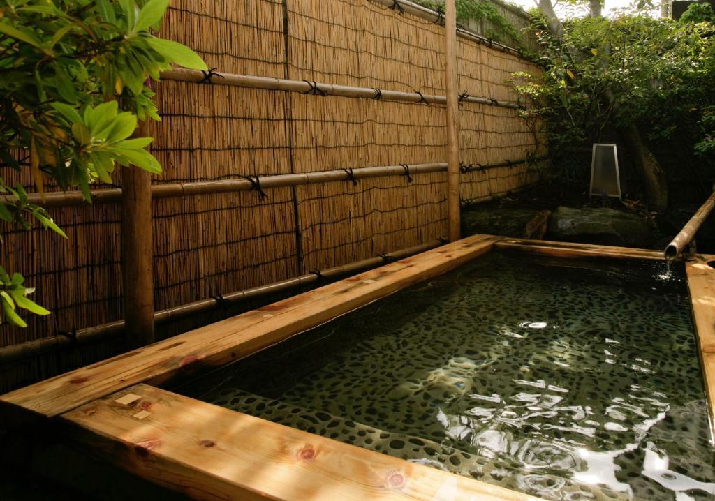 Wafu-No-Yado Masuya Hotel Yamanouchi  Exterior photo